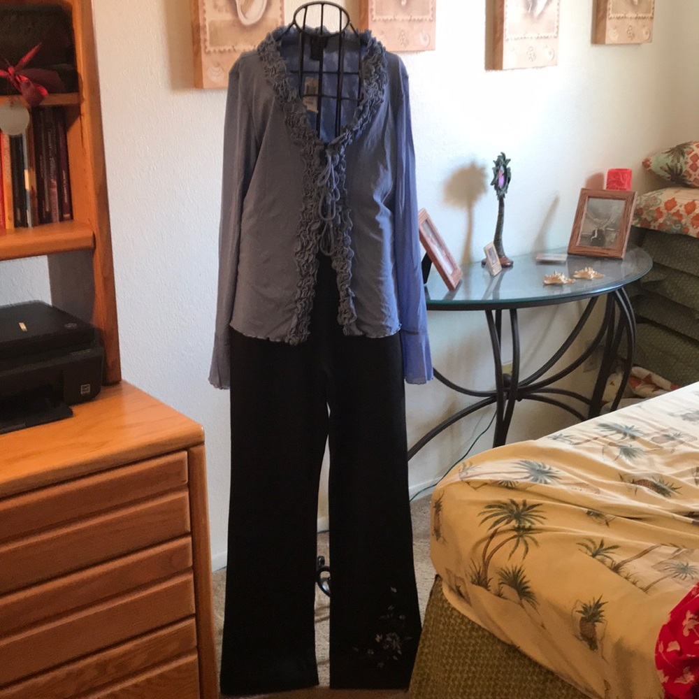 NWT INC Top with black pants